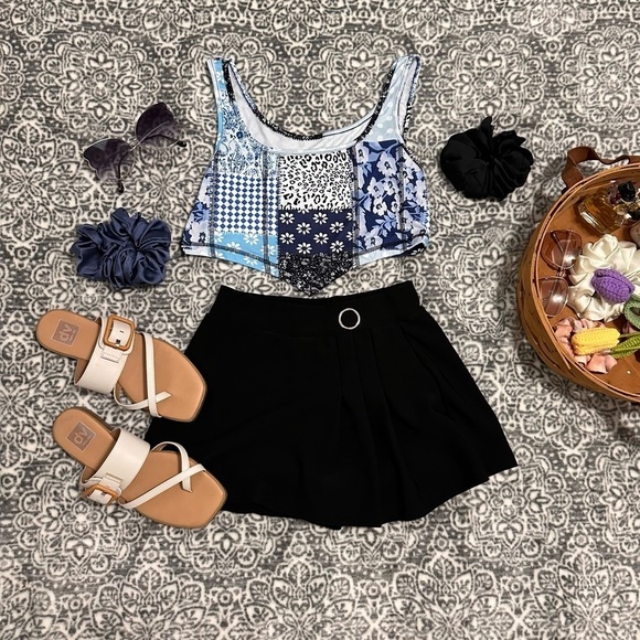ROMWE Tops - Romwe Blue Patchwork Size M
